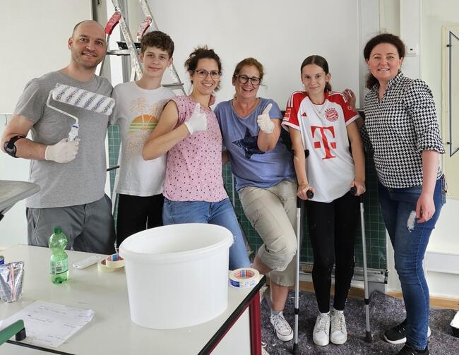 Aktionstag Schulgelände und Abidenkmal 2024 Aktionstag Schulgelände und Abidenkmal 2024