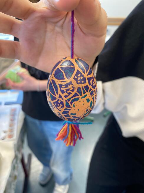 Pysanky-Bemalen in den Intensivklassen