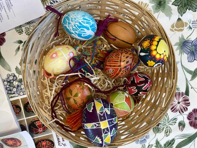 Pysanky-Bemalen in den Intensivklassen