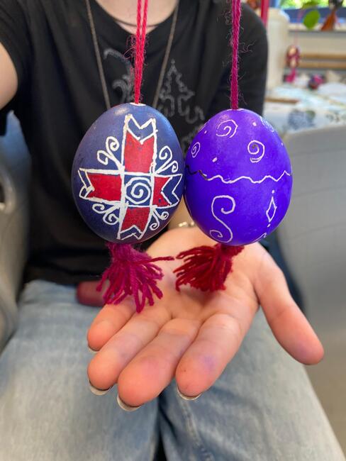 Pysanky-Bemalen in den Intensivklassen