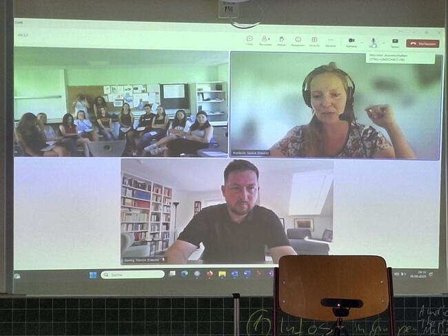 Meeting Meeting