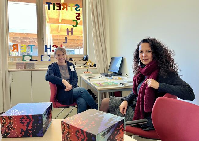 Frau Kneppel (Streitschlichter) & Frau Dany (Jugendmedienschutz)