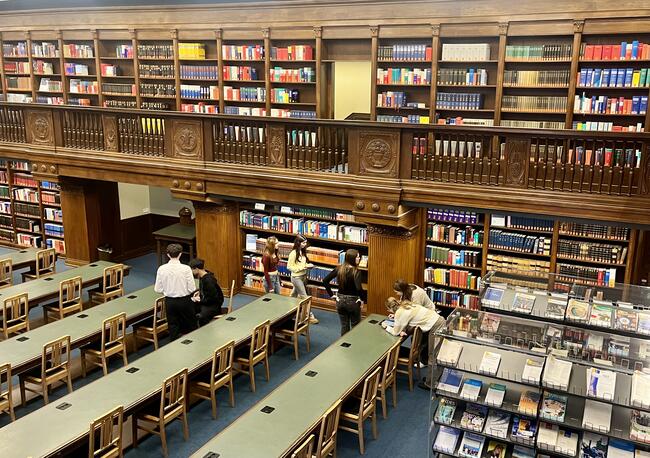 Exkursion zur Hochschul- und Landesbibliothek