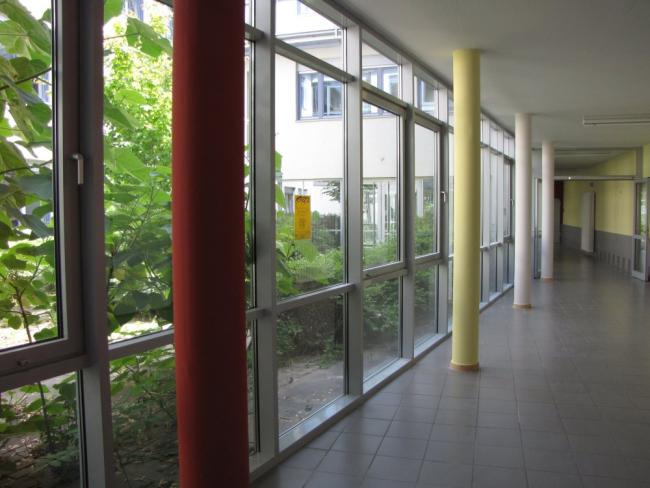 Schulgebäude des GMB