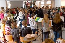 Bläserklasse: Weihnachtssingen Bläserklasse: Weihnachtssingen